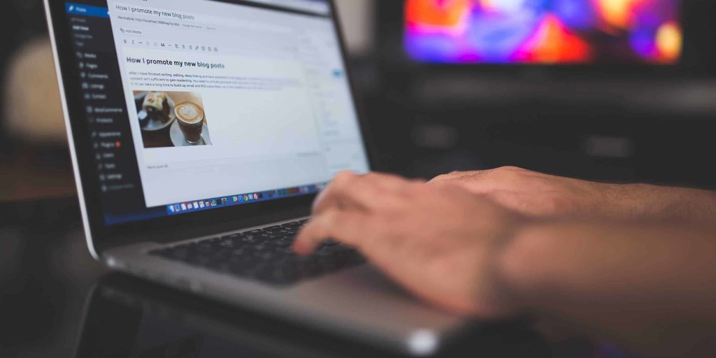 How to Begin an Essay Writing Banner