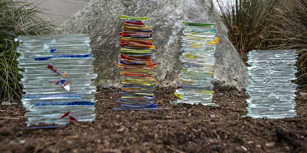 On it's Edge Sculpture Class Banner