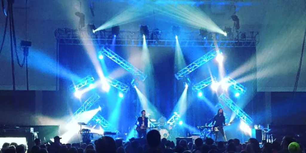 REMEDY DRIVE in concert Banner