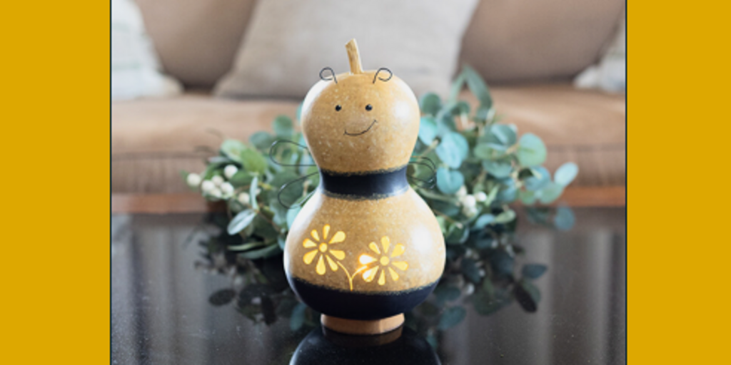 Bumble Bee Large Lit @ the Farm Class Banner