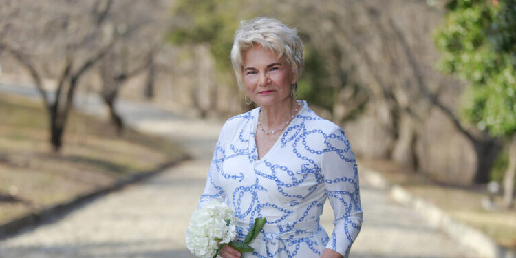 An Evening with Leah Weiss