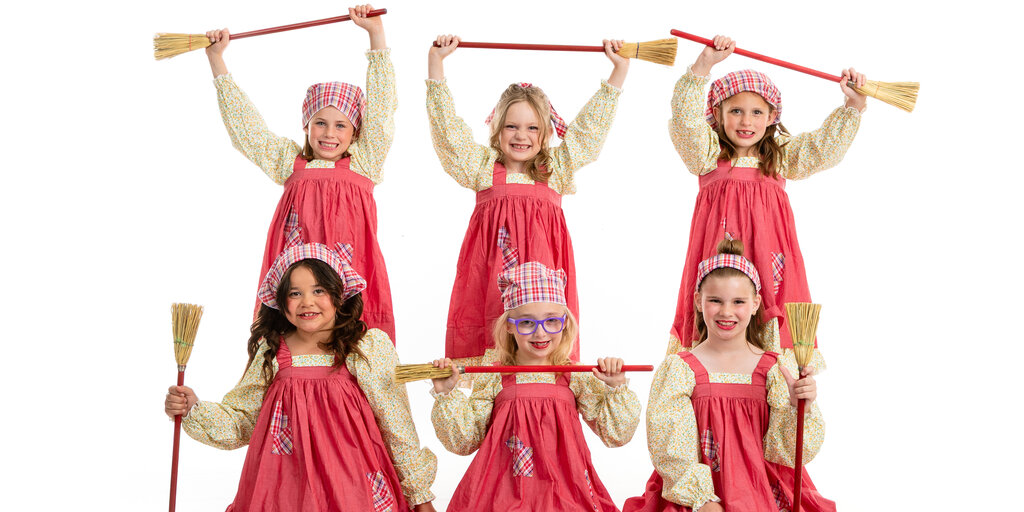 We Love Dance! Banner