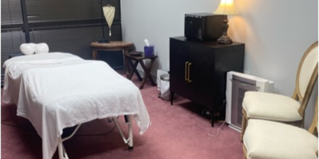 Scalp, Head & Neck "Match & Mirror" Massage Technique Level 1    8CE Banner