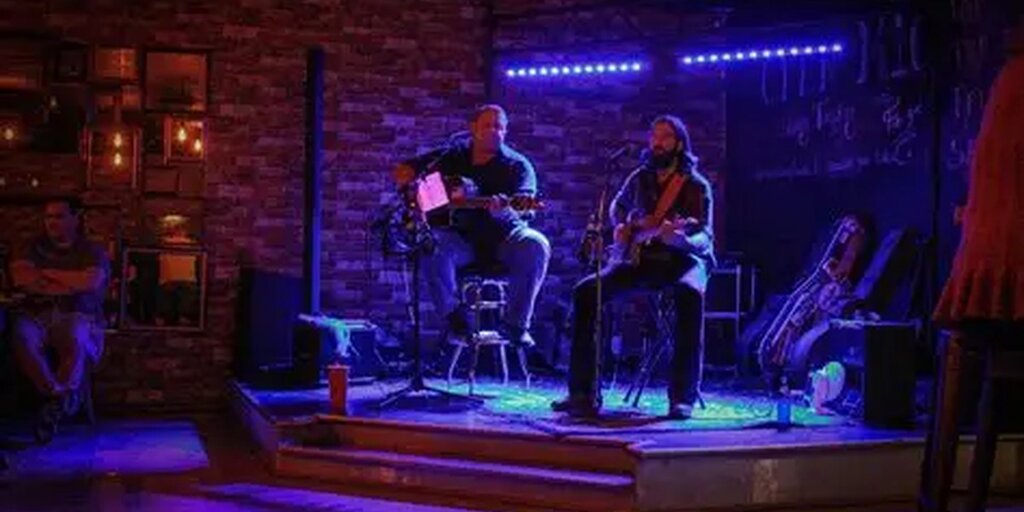 LIVE BAND AND BAR NIGHT Banner