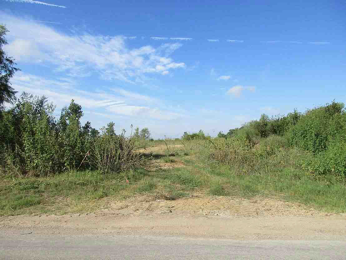 2840 Post Oak Road Hutchins