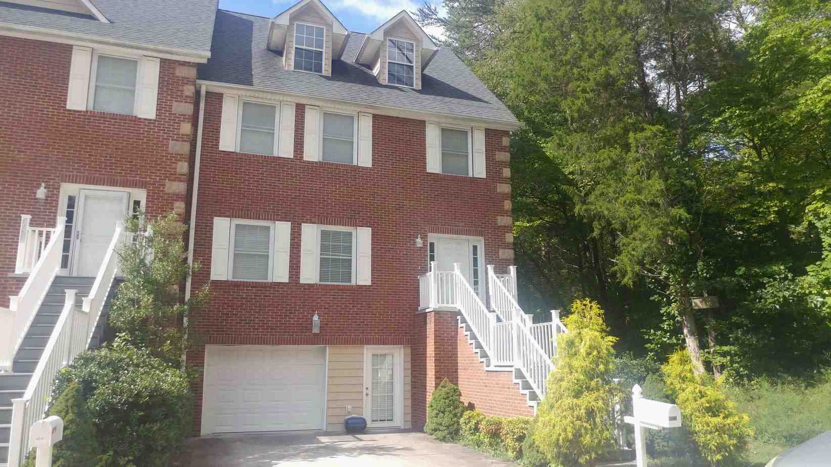 4221Craigleath NewFront