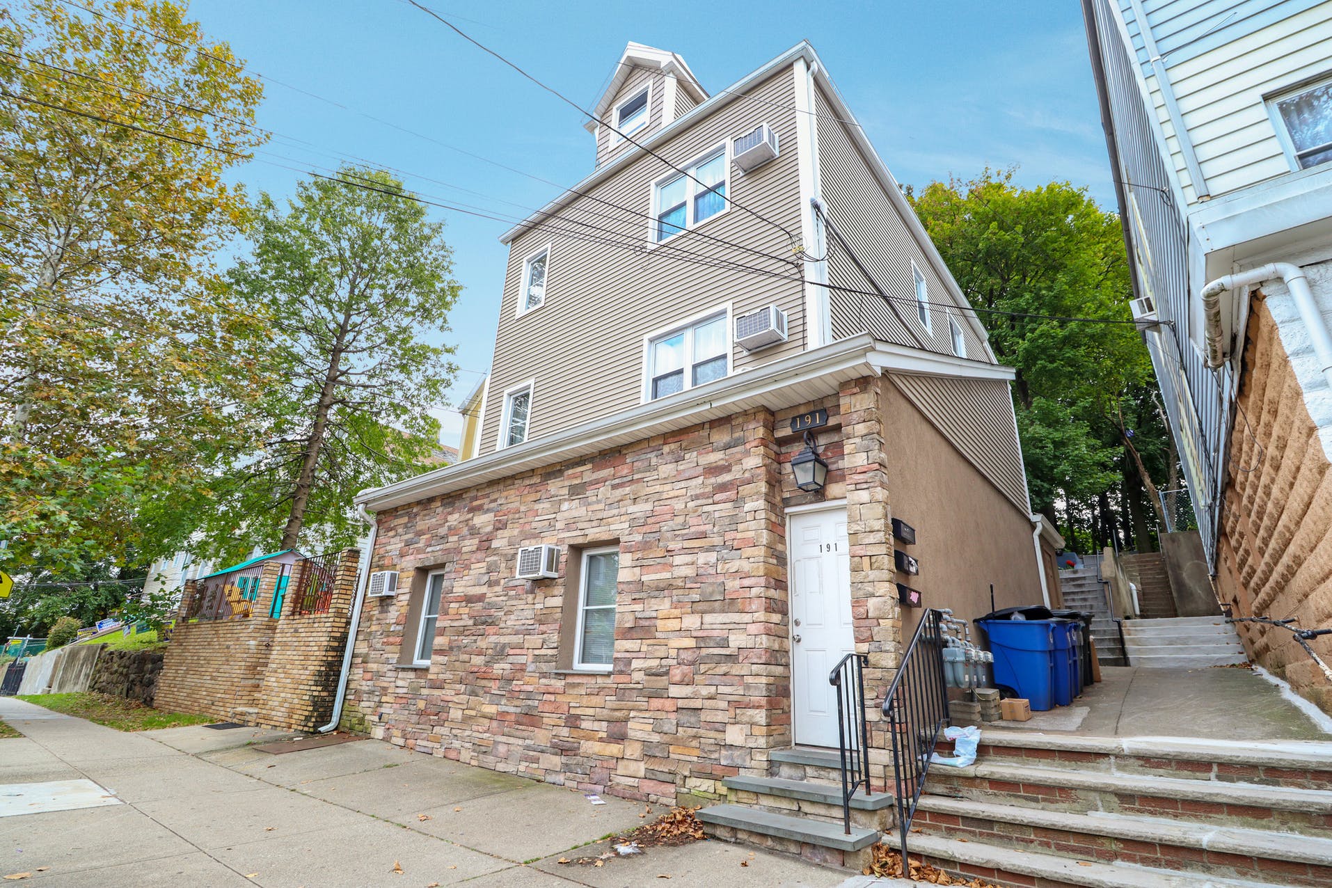 Online Auction MultiFamily Building 191 Summer St, Passaic, NJ CWS