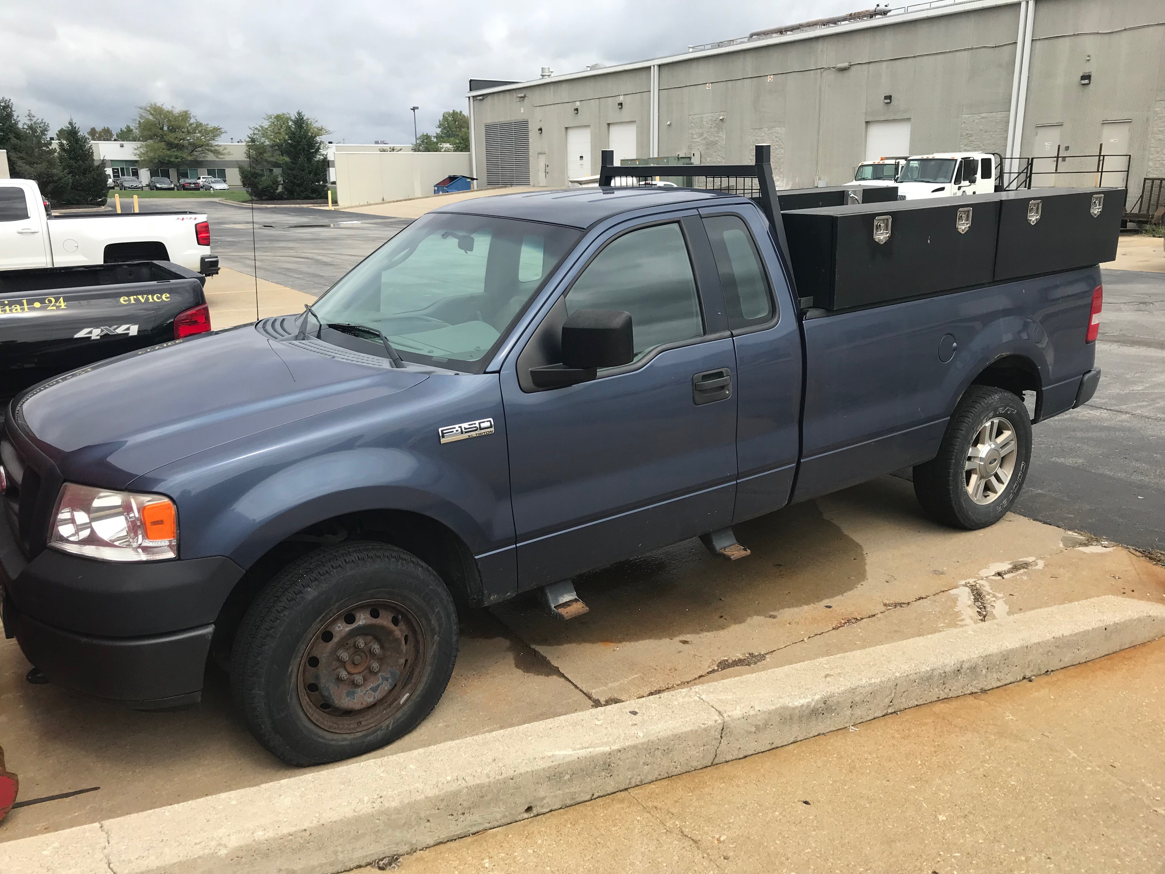 Indy Elite Garage Doors Auction in Indianapolis, IN - Key Auctioneers