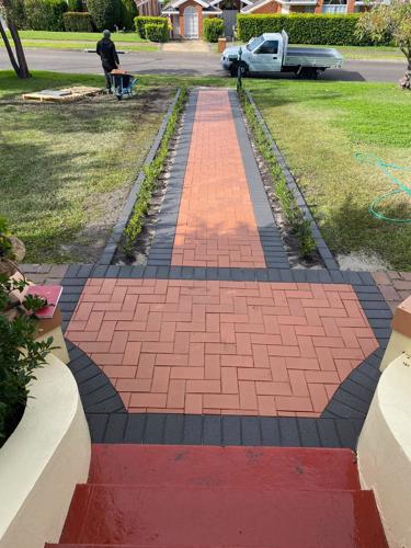 Les Blackburn Landscaping