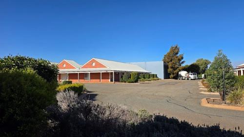 The Kidman Wayside Inn