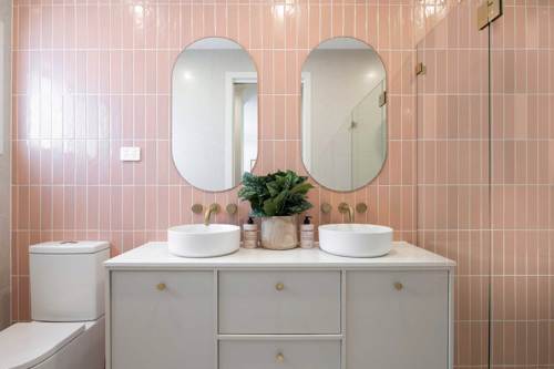Citicoast Showerscreens and Glass