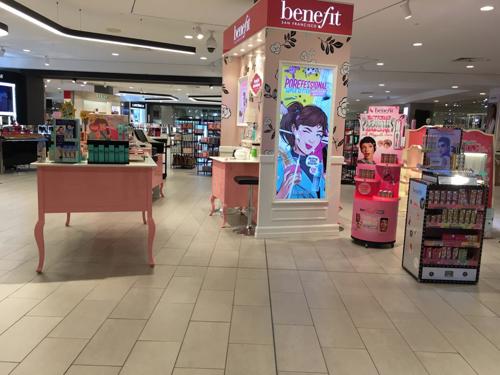 Benefit Cosmetics BrowBar