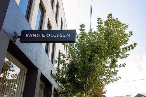 Bang & Olufsen