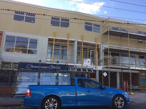 A Champane Glass & Glazing