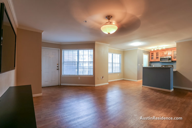 Centennial Condos 206 West Campus Condos in Austin, TX 78705