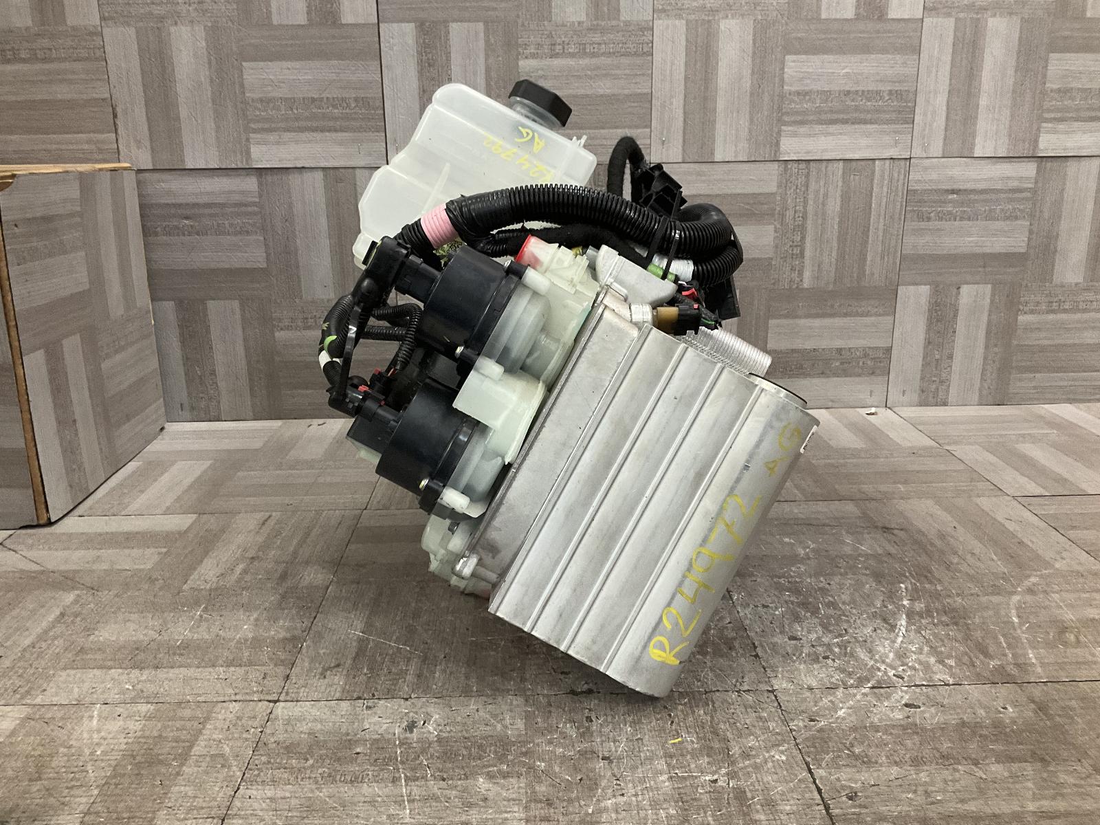 Used 2022 Tesla Model Y - Misc Rad Eng Cool Part For Sale; - Auto 