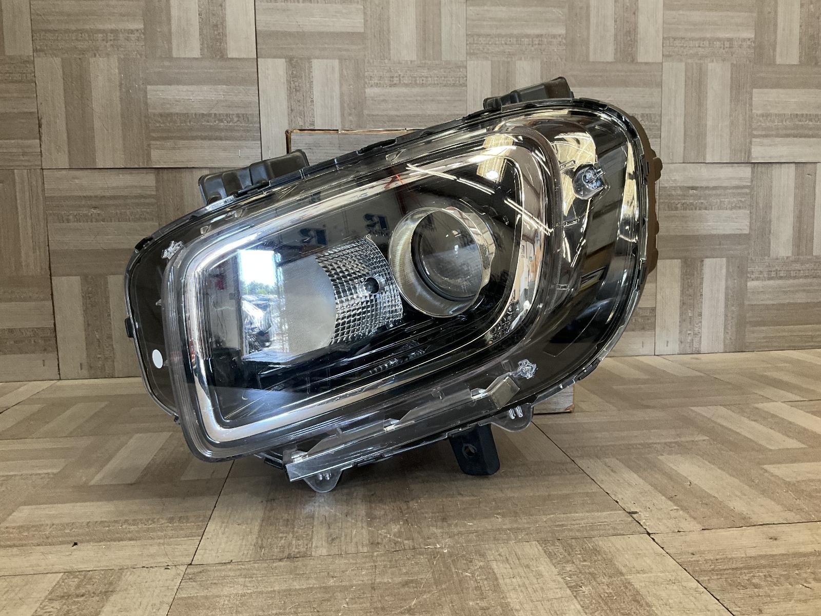 Used 2021 Hyundai Venue - Headlamp Assembly For Sale; halogen: US 
