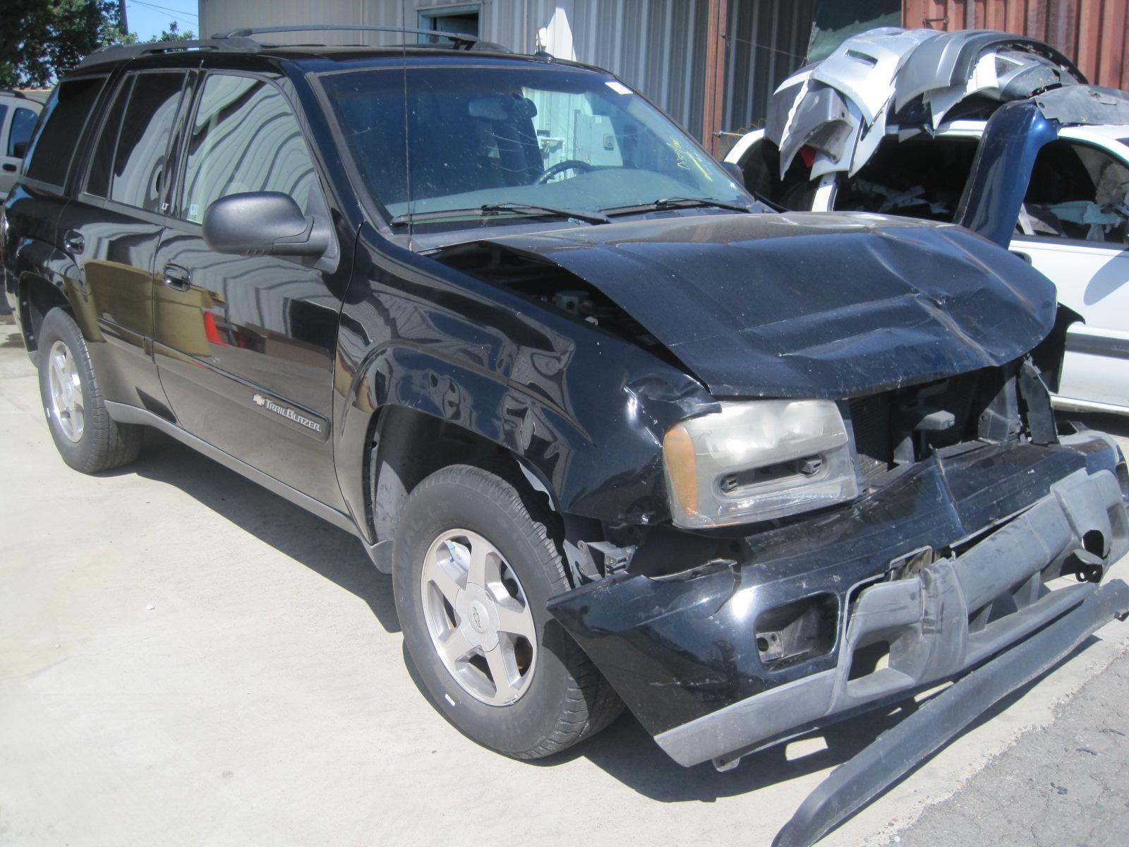 2004 Chevrolet Trailblazer LT parts | AutoGator - Sacramento, CA