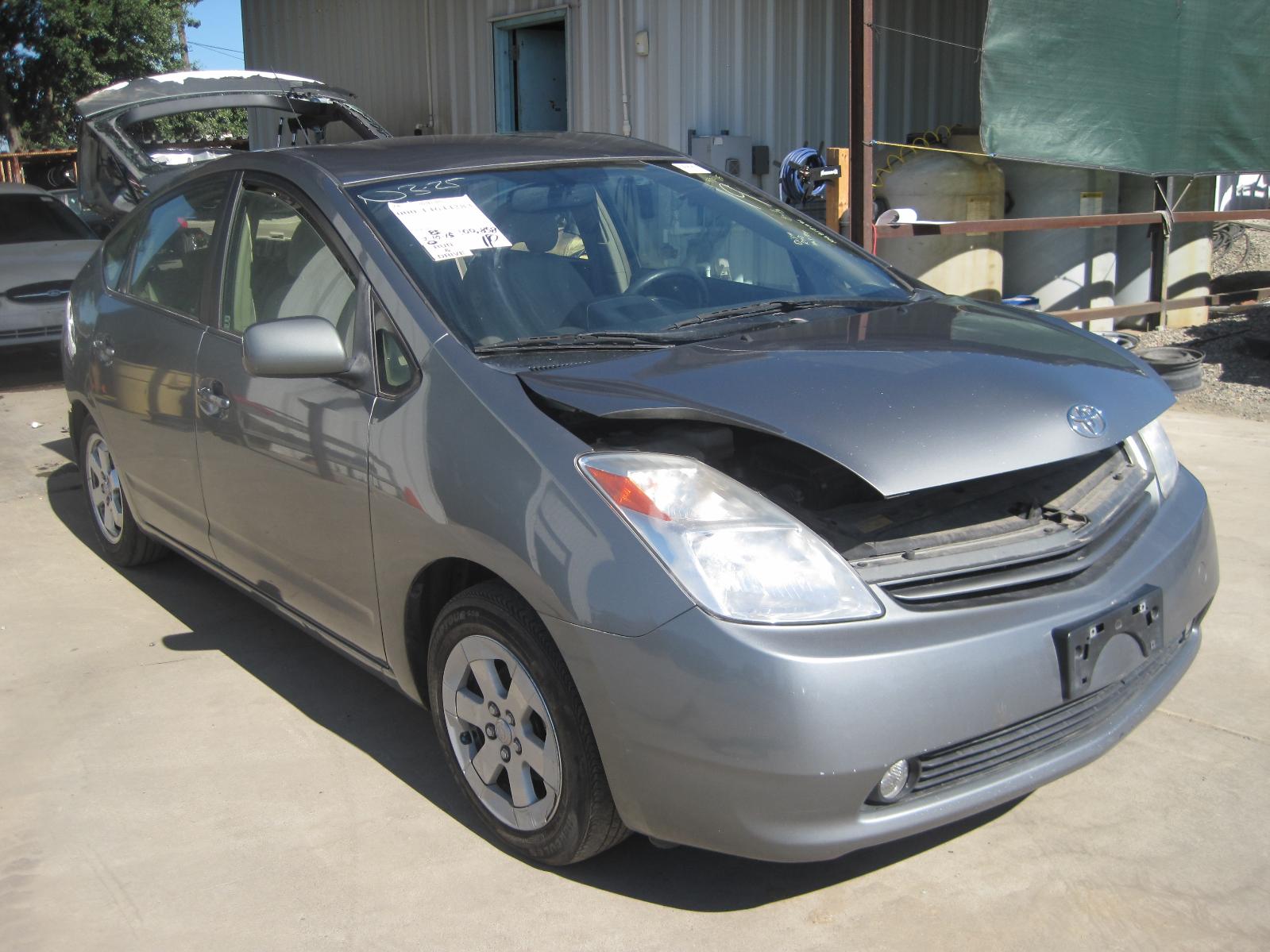 2005 Toyota Prius Base parts | AutoGator - Sacramento, CA