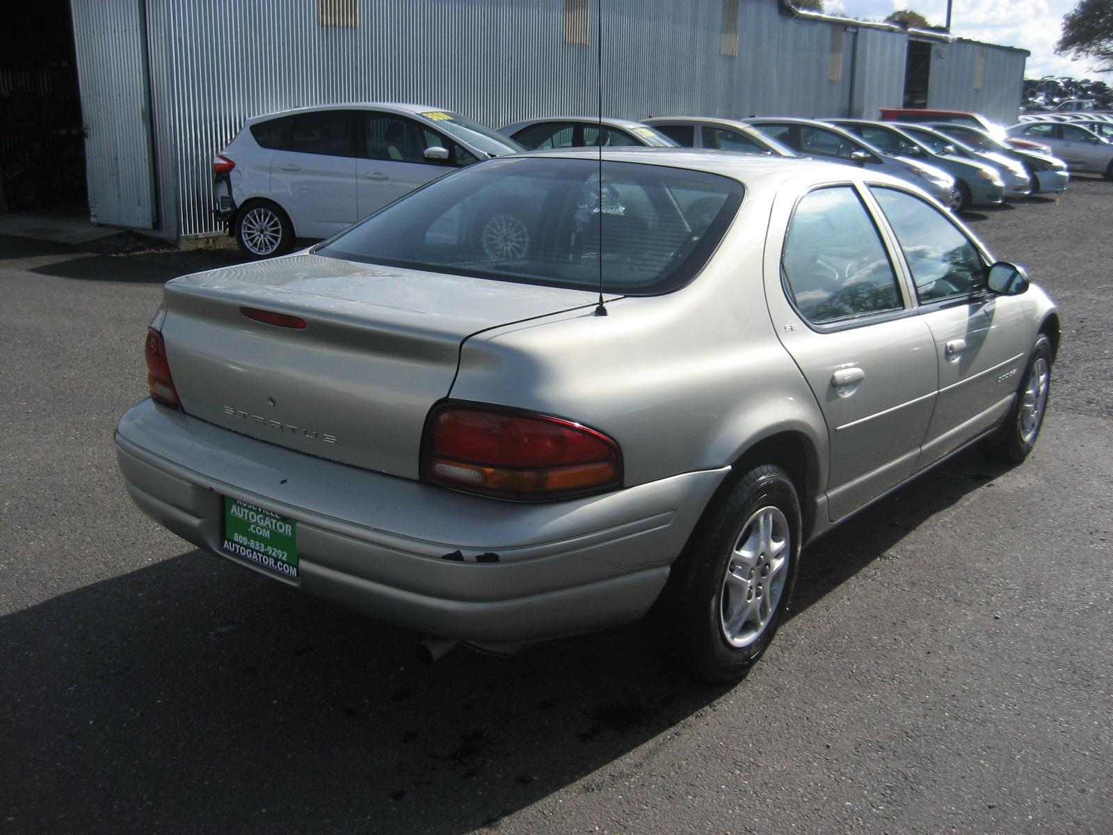 Dodge stratus se