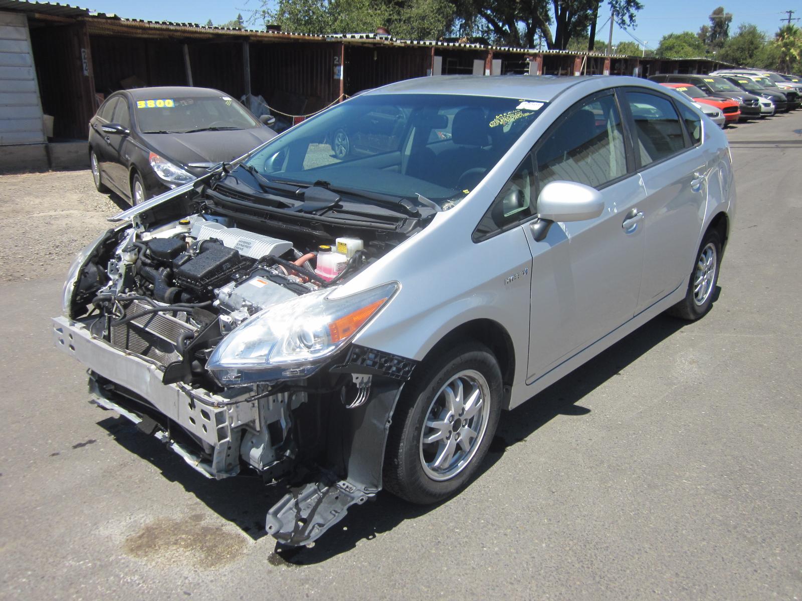 C1310 toyota prius