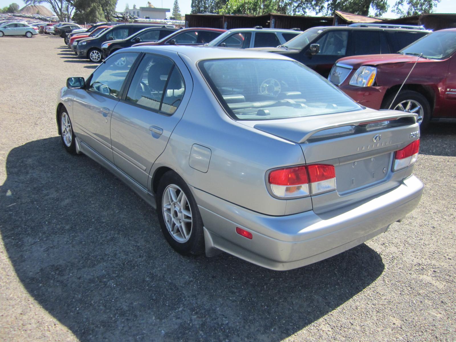 Infiniti g20 2001