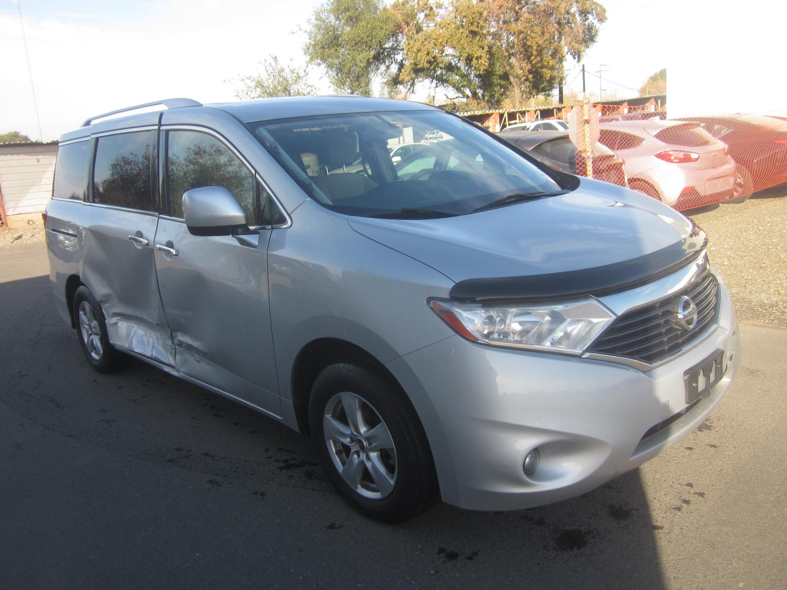 Nissan quest sv