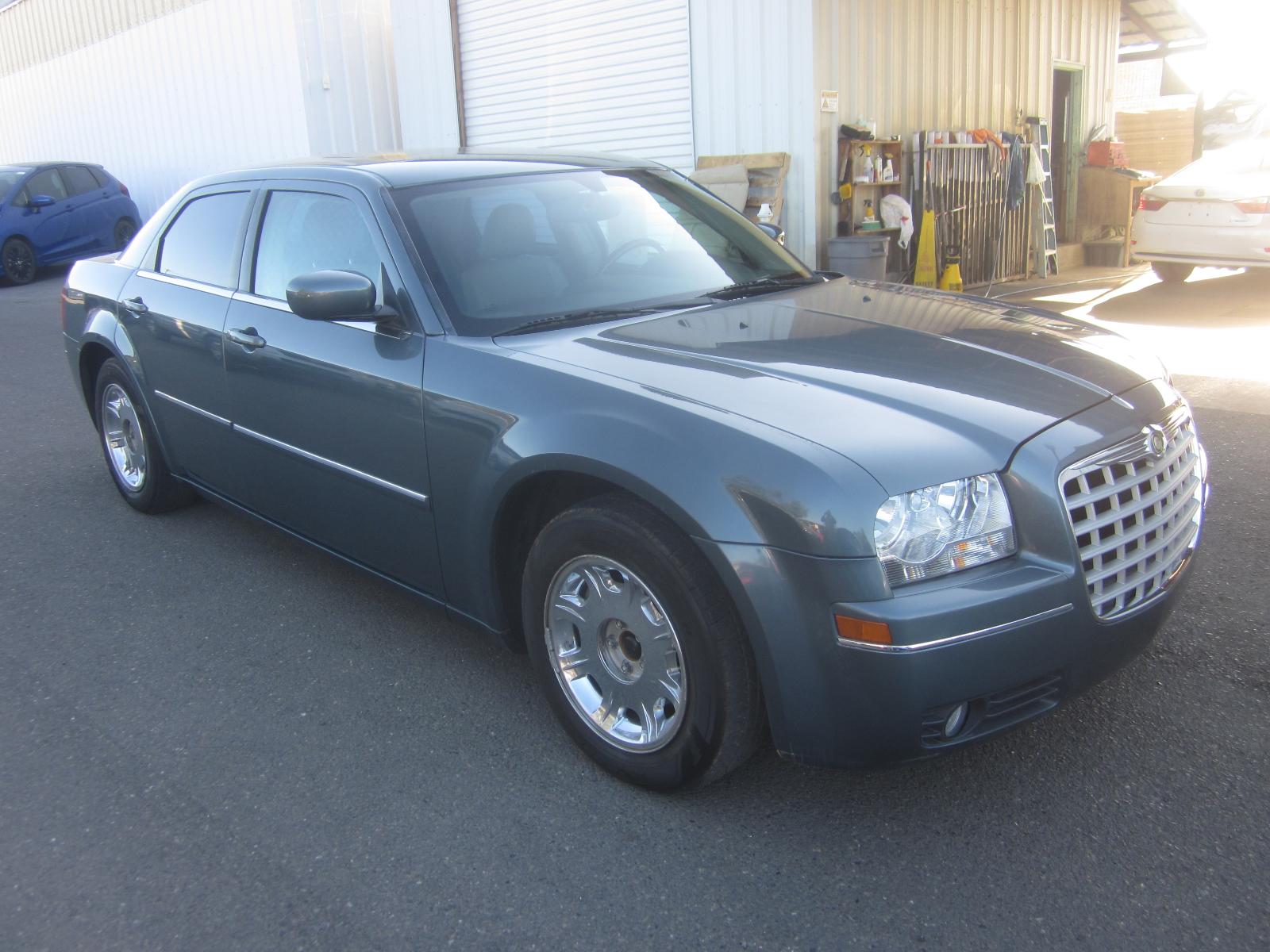 Salvage and Repairable Chrysler Cars, Trucks and SUVs for sale Autogator