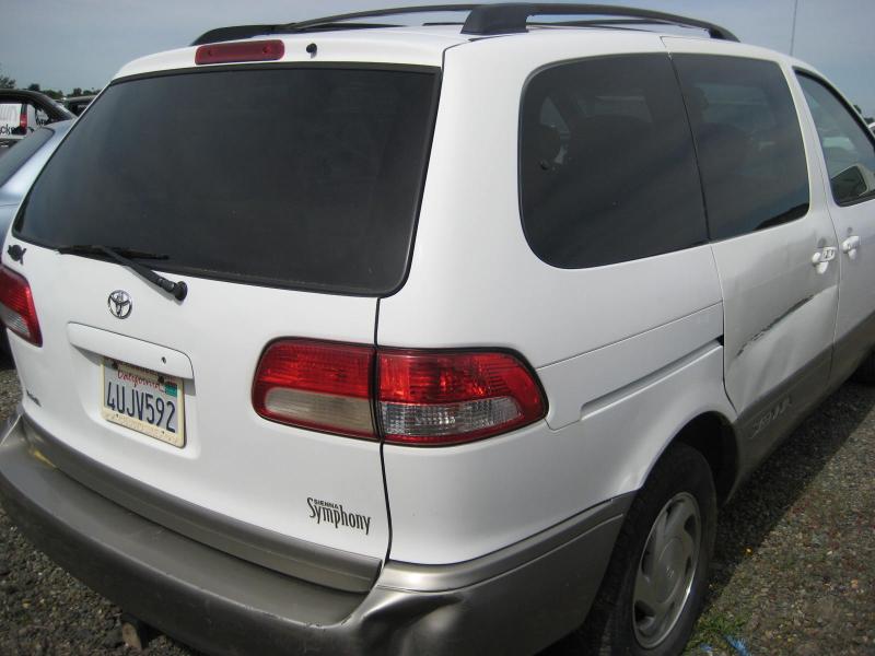 2002 Toyota Sienna Symphony parts AutoGator Sacramento, CA