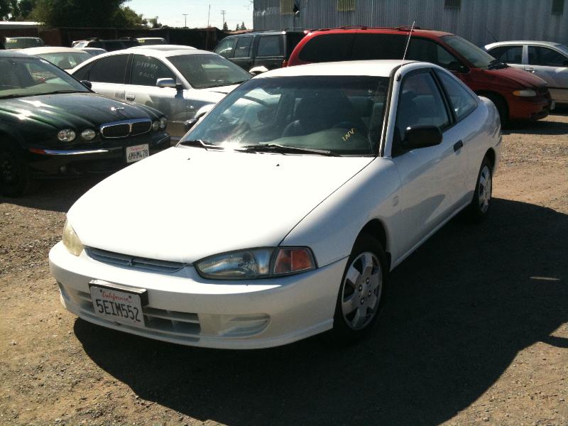 Mitsubishi mirage 2002