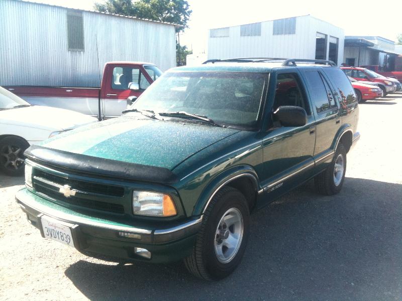 Chevrolet blazer s15