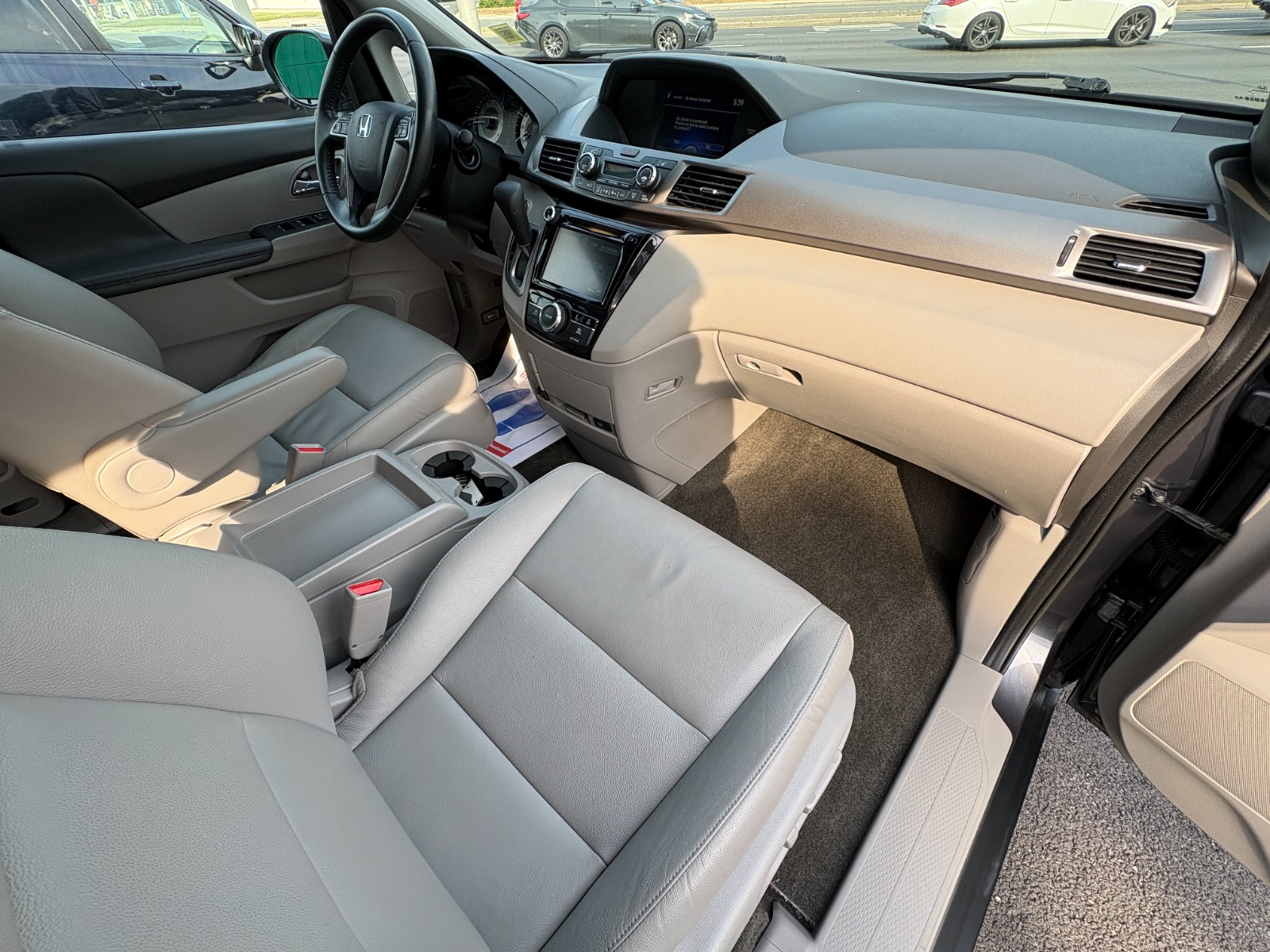 2016 Honda Odyssey 21