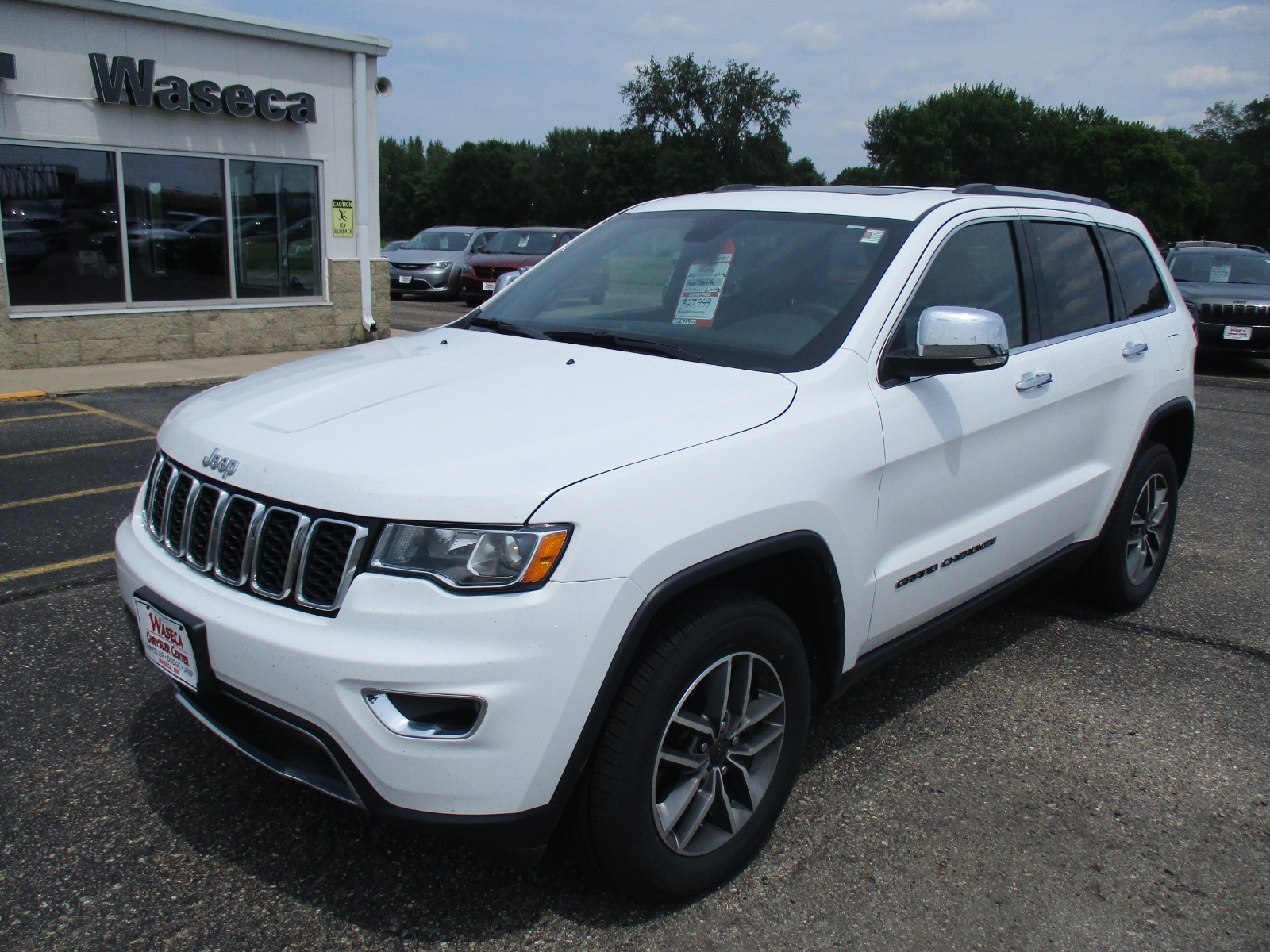 2021 Jeep Grand Cherokee Limited's photo