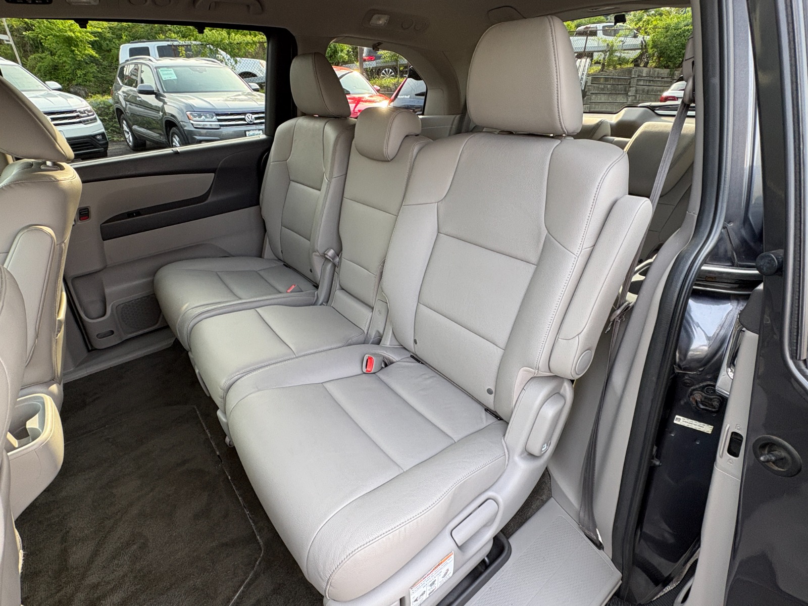 2016 Honda Odyssey 19