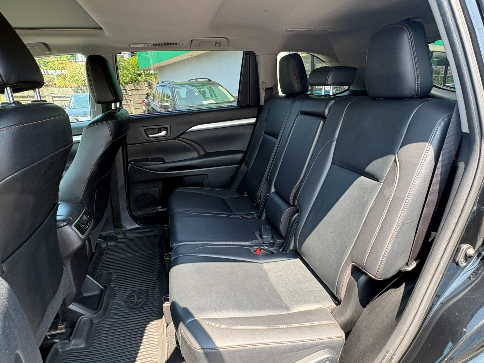 2019 Toyota Highlander XLE - Photo 15