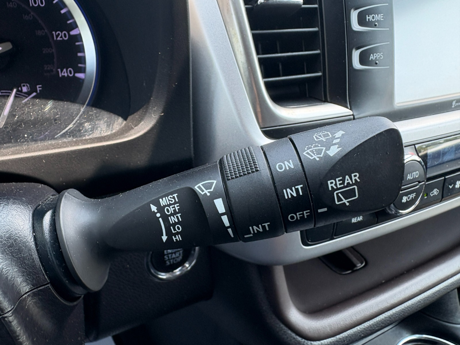2019 Toyota Highlander XLE - Photo 34