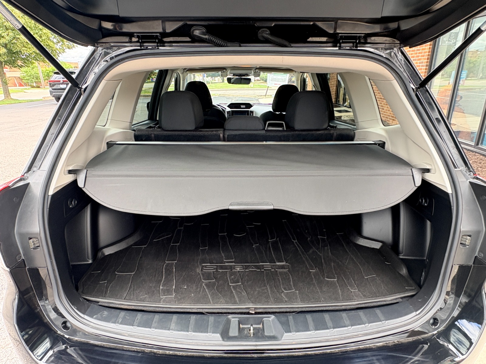 2019 Subaru Forester Premium - Photo 11