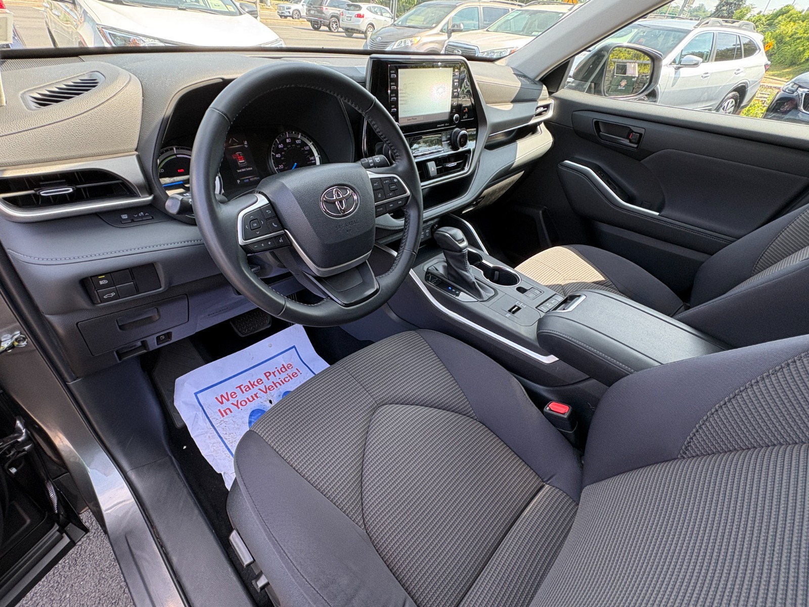 2022 Toyota Highlander 17