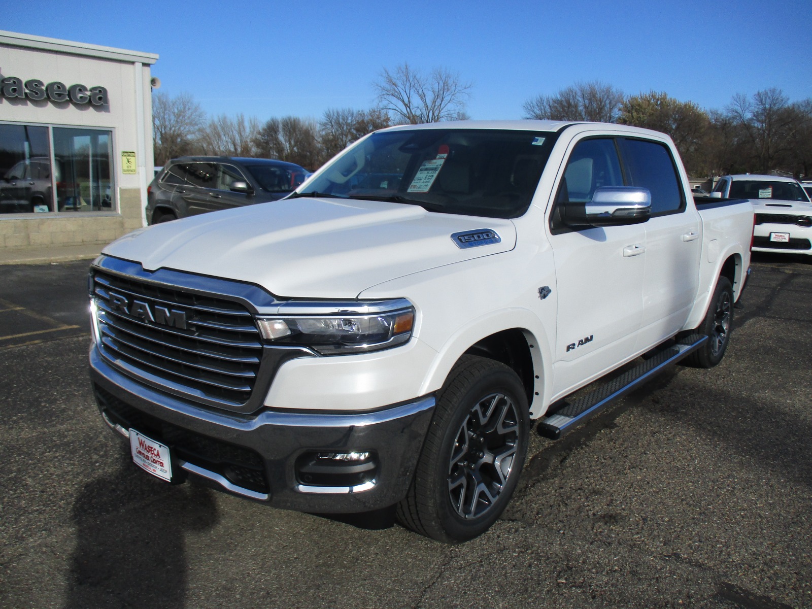 2026 RAM Ram 1500 Pickup Laramie's photo