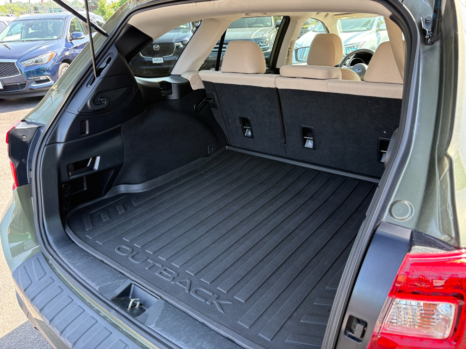 2017 Subaru Outback 24