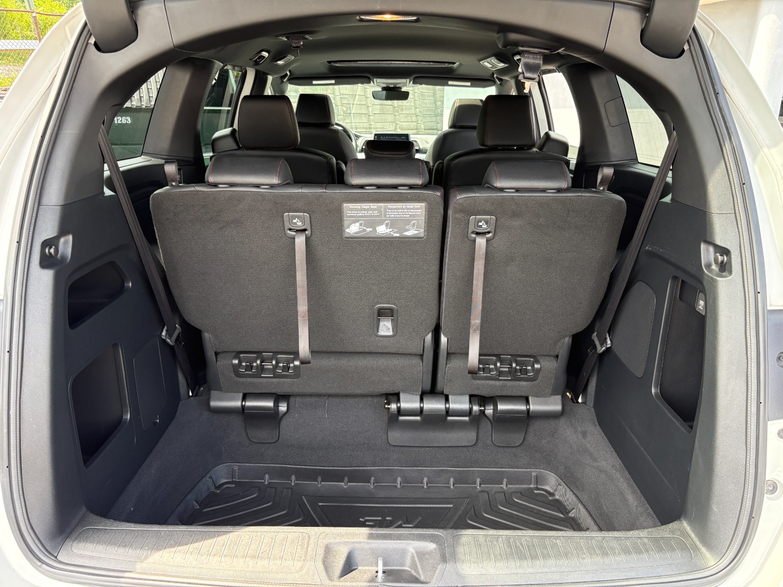 2023 Honda Odyssey 28
