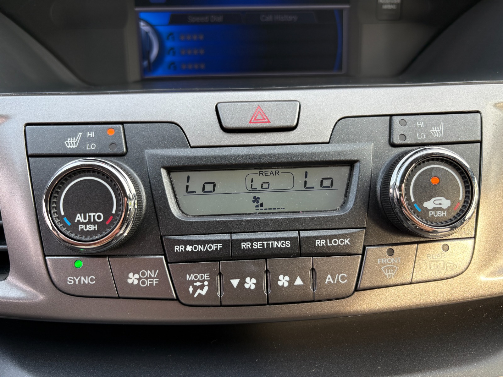 2016 Honda Odyssey 34