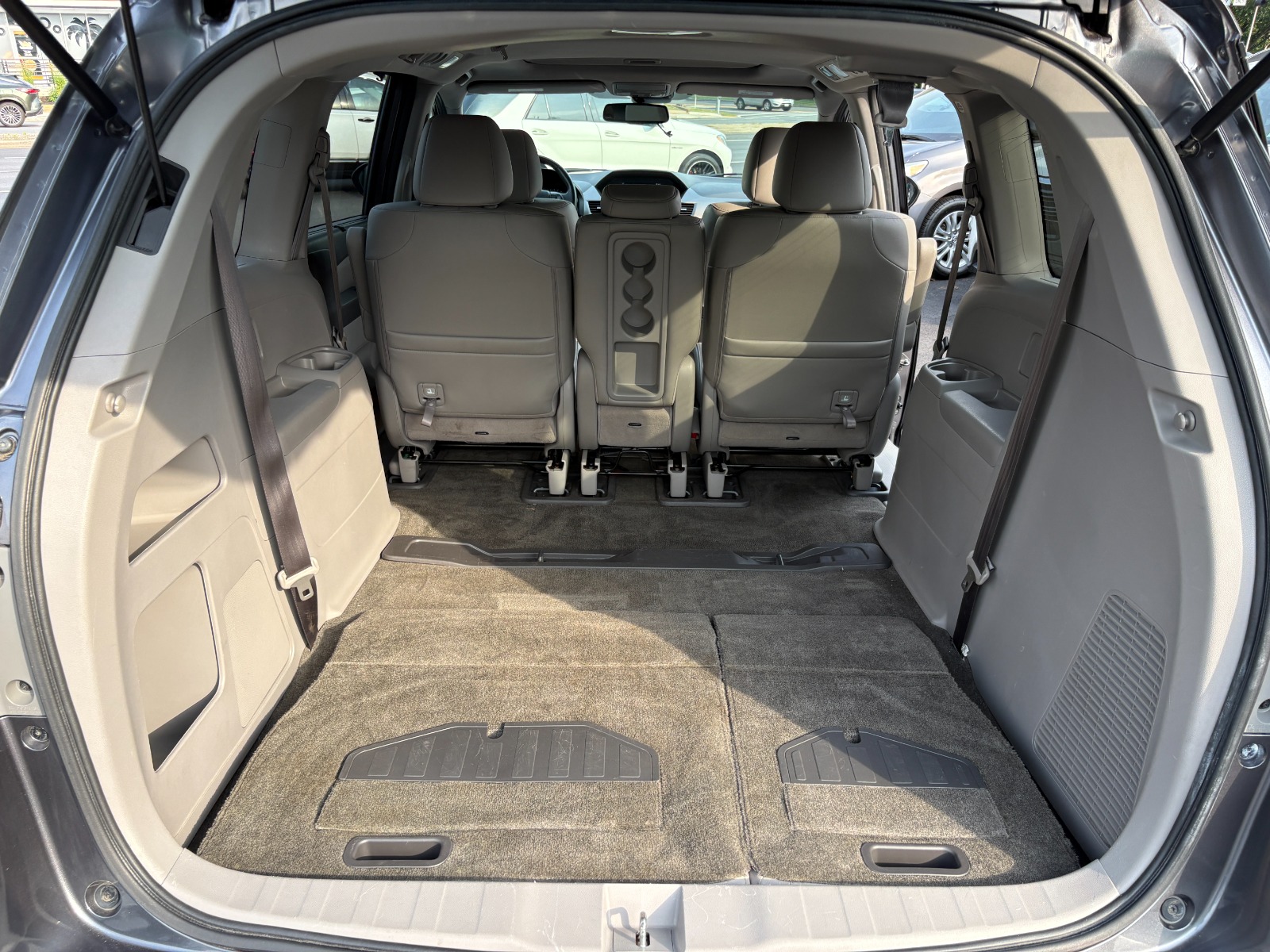 2016 Honda Odyssey 28