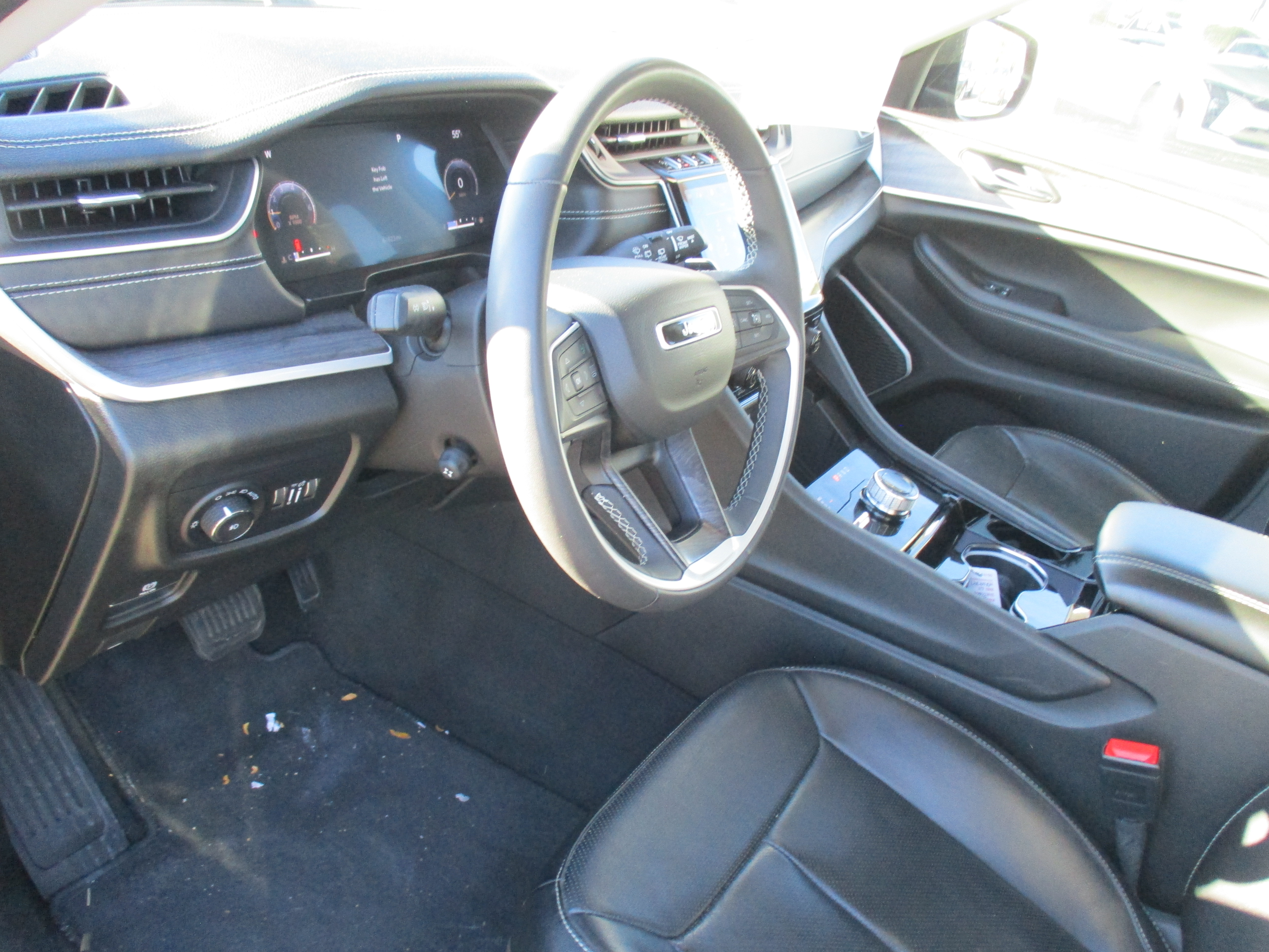 Used 2023 BROWN Jeep Limited image 12