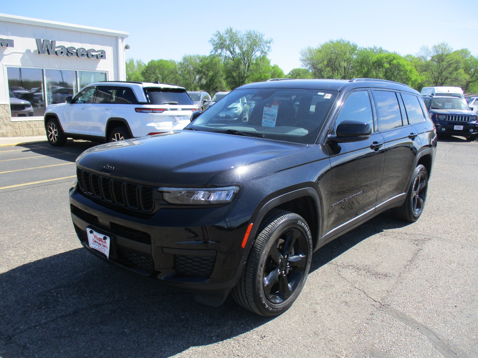 2023 Jeep Grand Cherokee L Altitude's photo