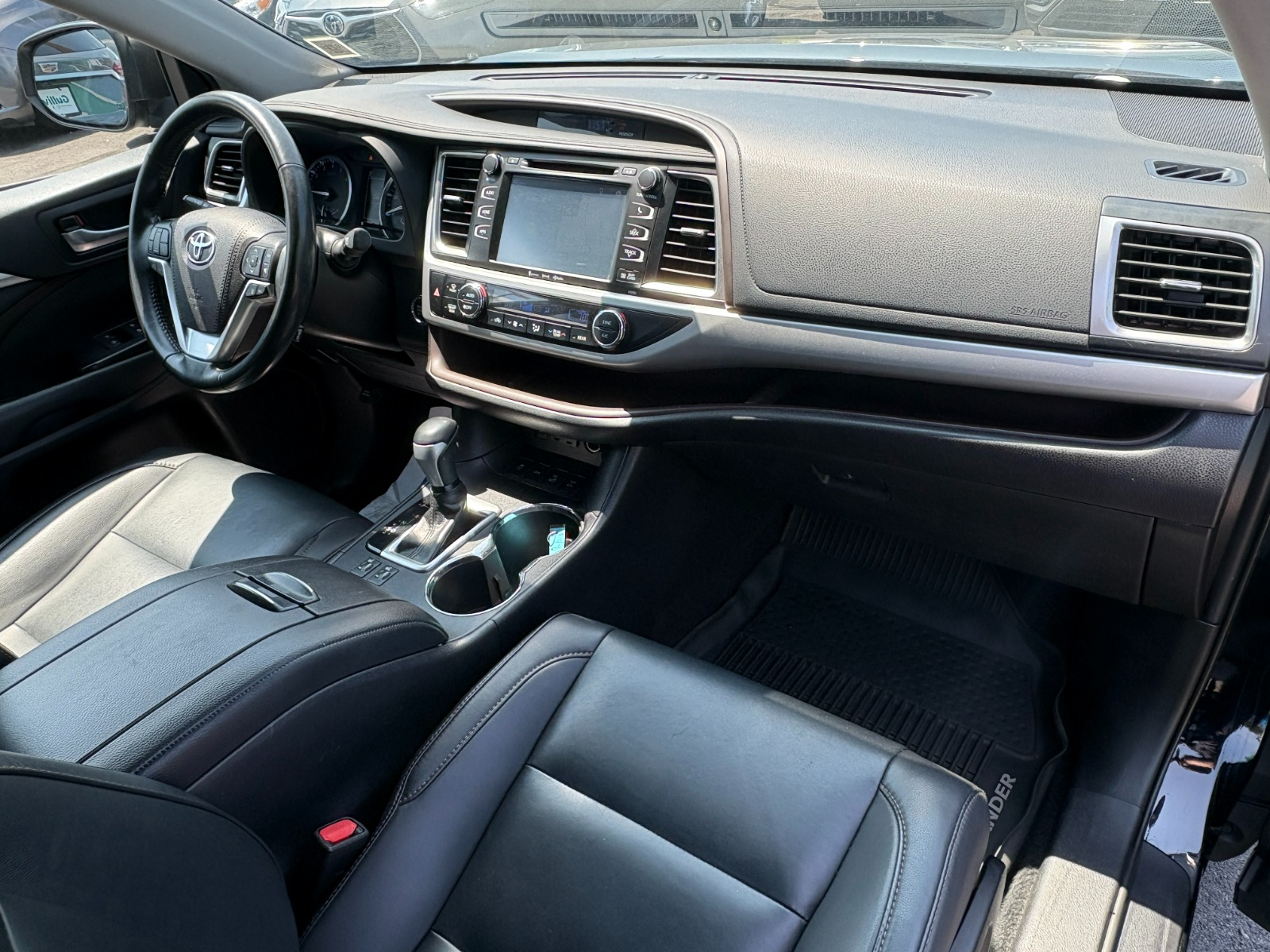 2019 Toyota Highlander XLE - Photo 18
