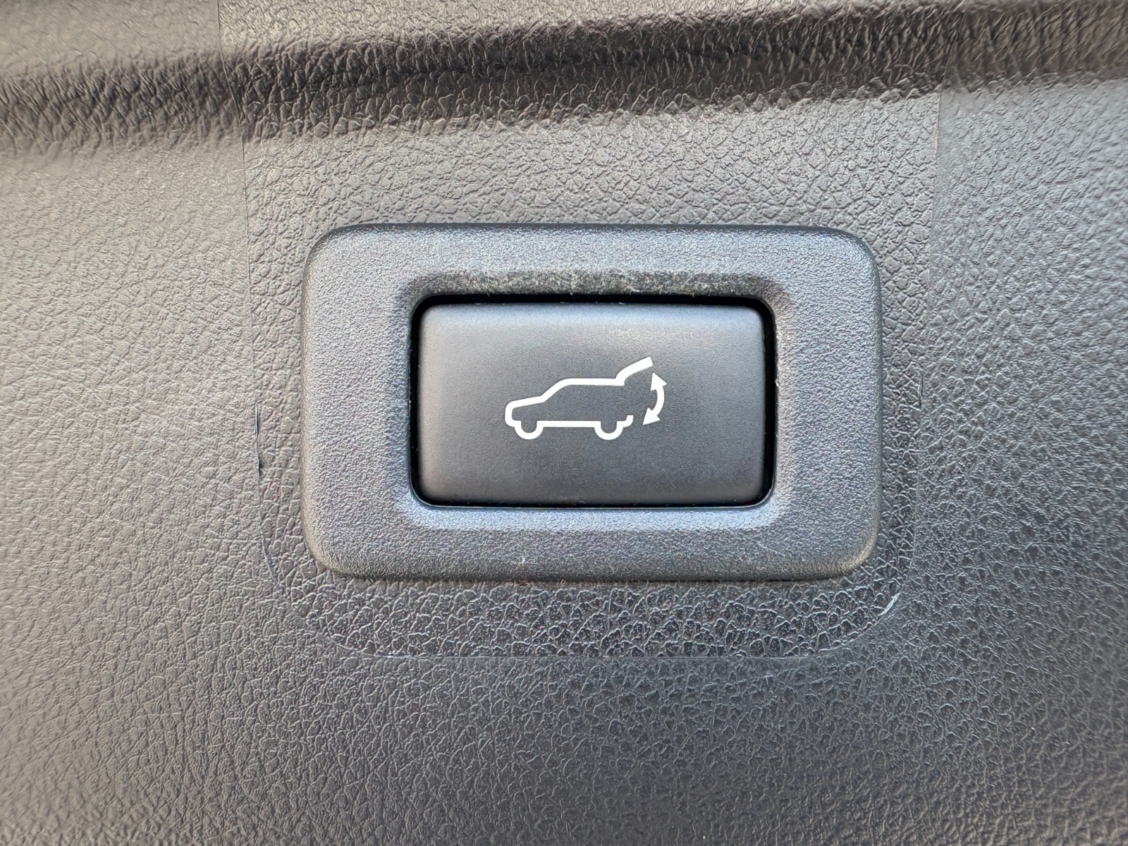 2017 Subaru Outback 26