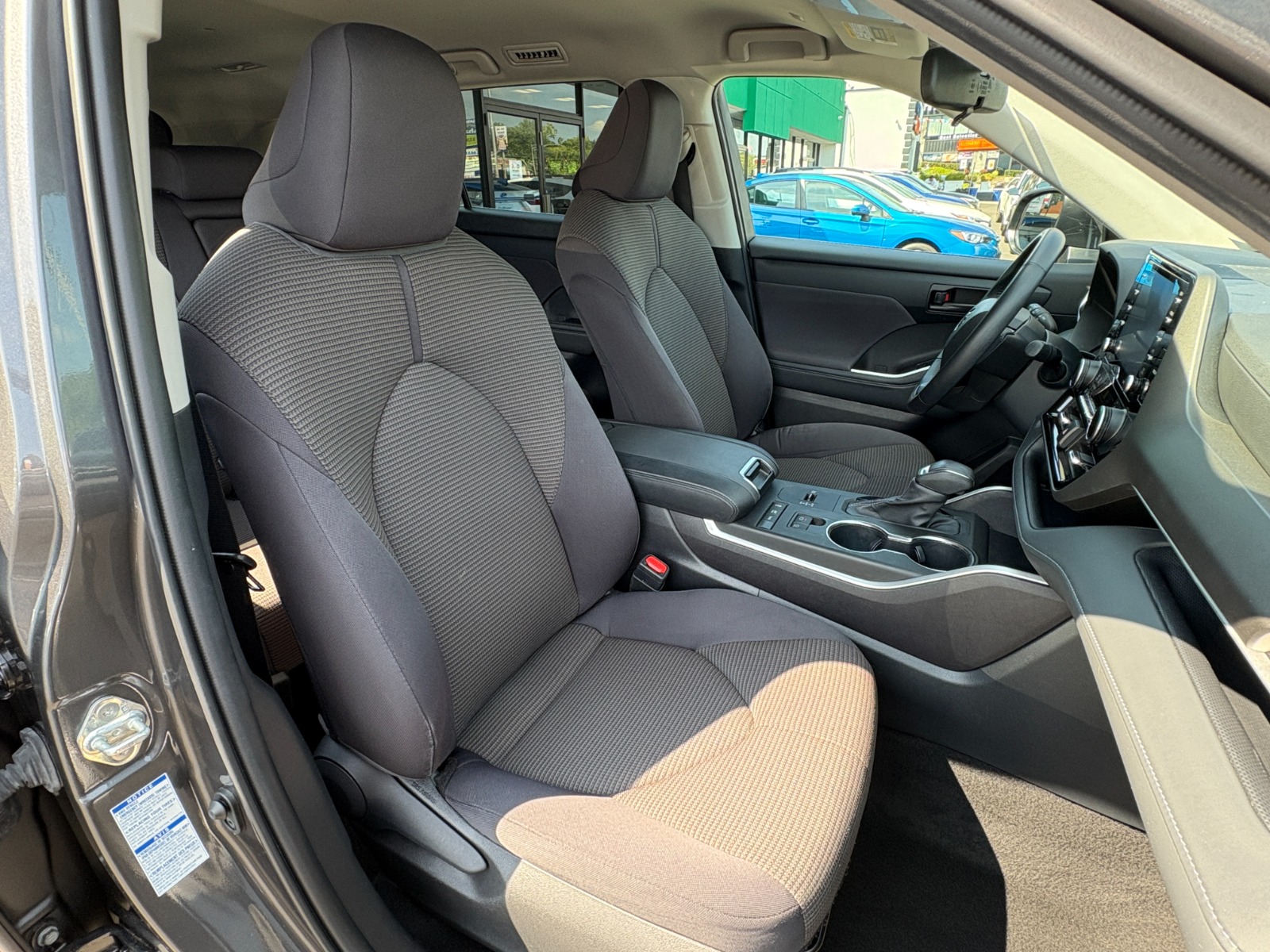 2022 Toyota Highlander 22