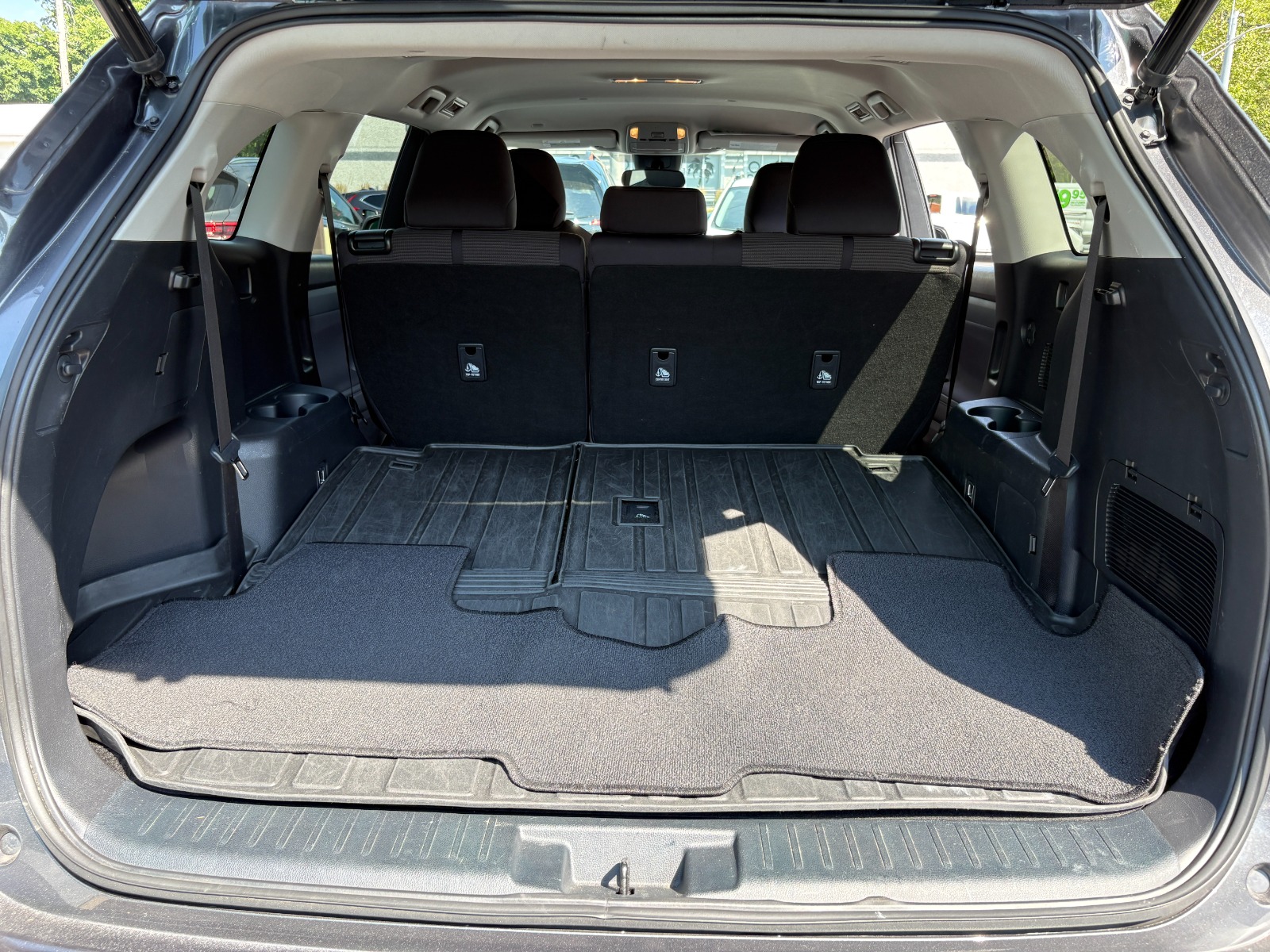2022 Toyota Highlander 26