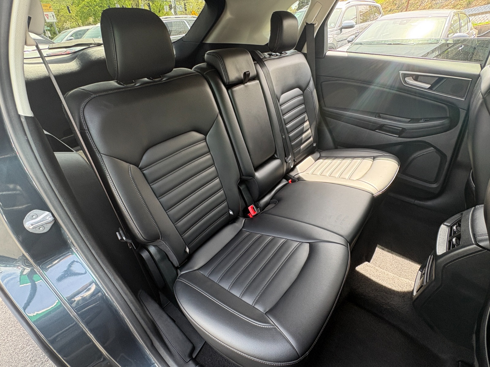 2022 Ford Edge SEL - Photo 22
